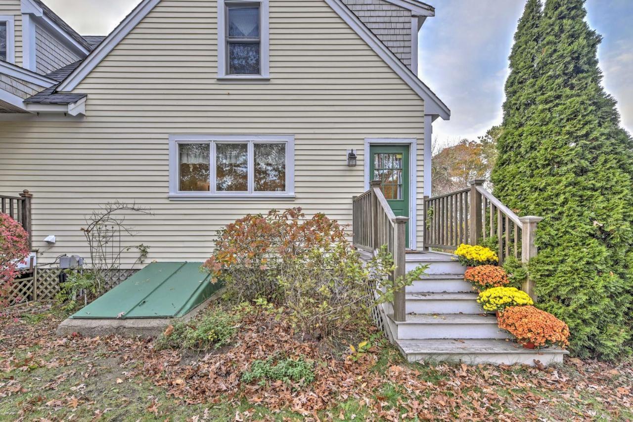 Nautical Bourne Apartment - 2 Mi To Monument Beach Exterior photo